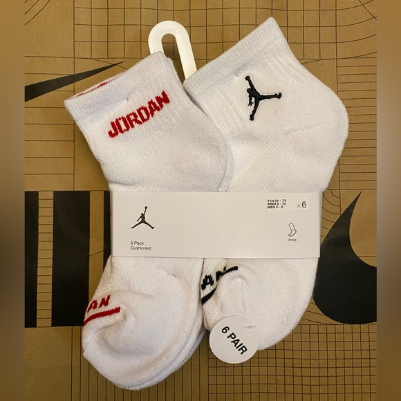 Jordan basketball cushioned Quarter socks 6 pairs - Picture 3 of 12